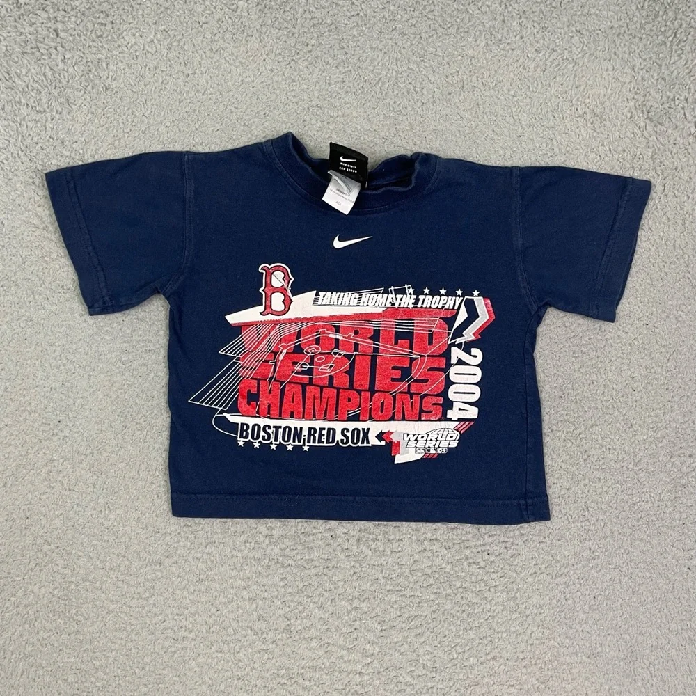 Kids Nike Boston Red Sox center swoosh T-shirt‎